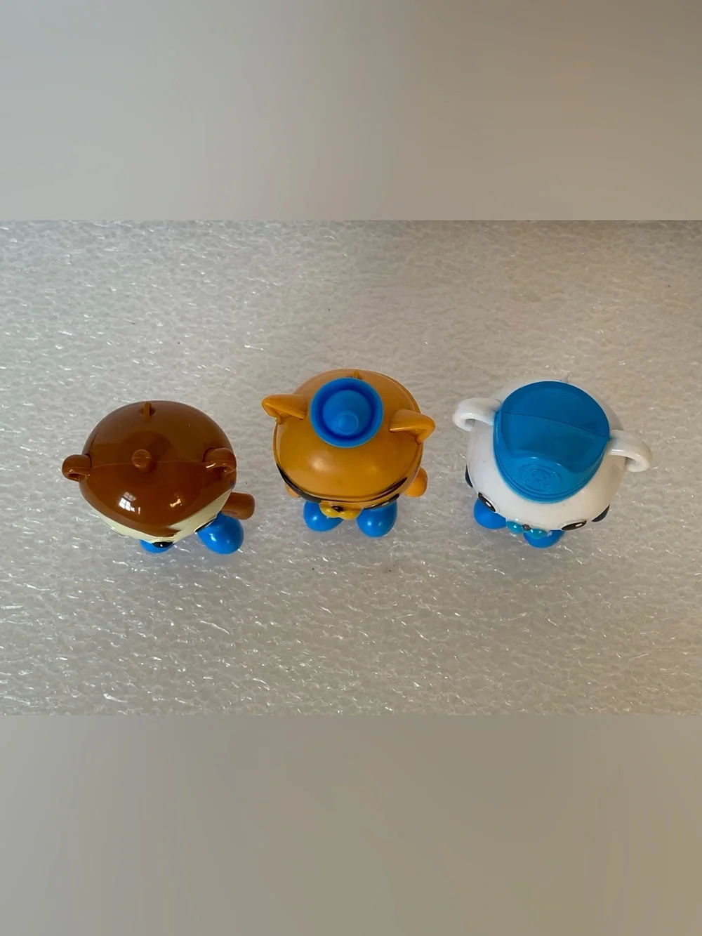 Lot of 3 Octonauts Action Figures - Captain Barnacles, Kwazii, and Shellington
